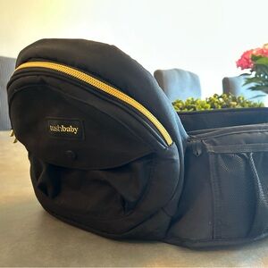 Tush Baby - only used a few times. Like new condition.